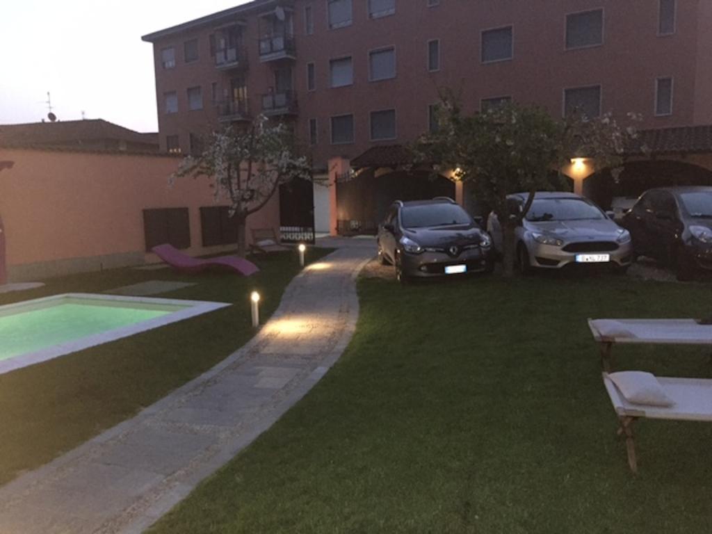 Casa Rosa Bed and Breakfast San Giuliano Milanese Εξωτερικό φωτογραφία