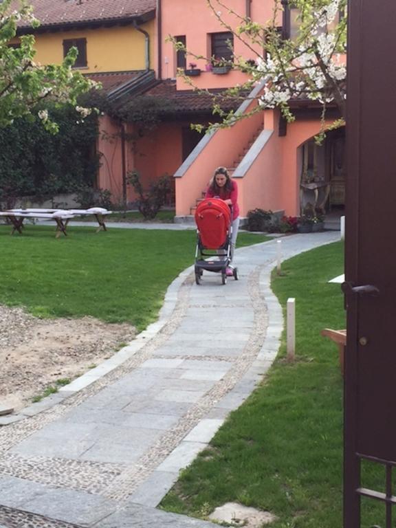 Casa Rosa Bed and Breakfast San Giuliano Milanese Εξωτερικό φωτογραφία